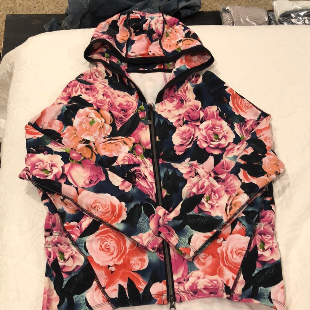 Sz 6 Floral Lululemon Hoodie